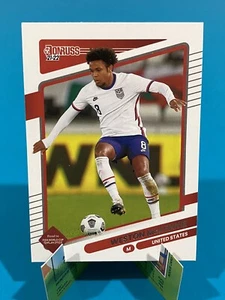 2021-22 Donruss Road to Qatar Weston McKennie #167 USMNT FIFA World Cup - Picture 1 of 2
