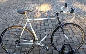 GL Greg Lemond Maillot Jaune 56 cm road, Italian Columbus TSX, Shimano 21 Speed - Picture 1 of 22