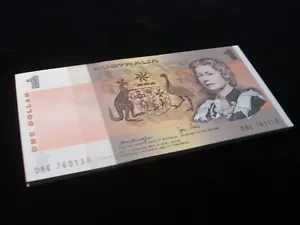 Australian 1979 Knight / Stone $1 Bundle of 44 Uncirculated Banknotes - Picture 1 of 2