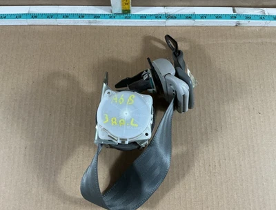 Retractor de cinturón de seguridad trasero izquierdo Toyota Sienna 2011-2014 tercera fila OEM Foto 1 de 4