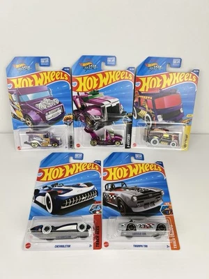 ¡Lote de 5! ¡Juego regular de búsqueda del tesoro Hot Wheels 2025! ¡Nuevo! Foto 1 de 4