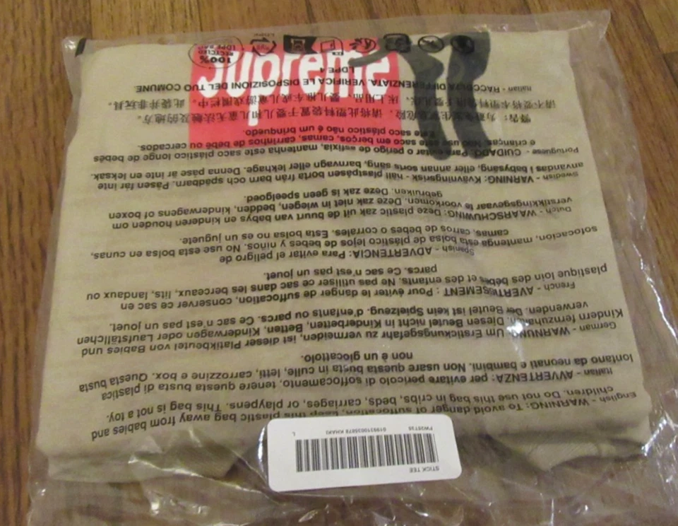 Camiseta Supreme Stick Talla Grande Caqui FW25 Supreme New York 2025 Totalmente Nueva Foto 1 de 4