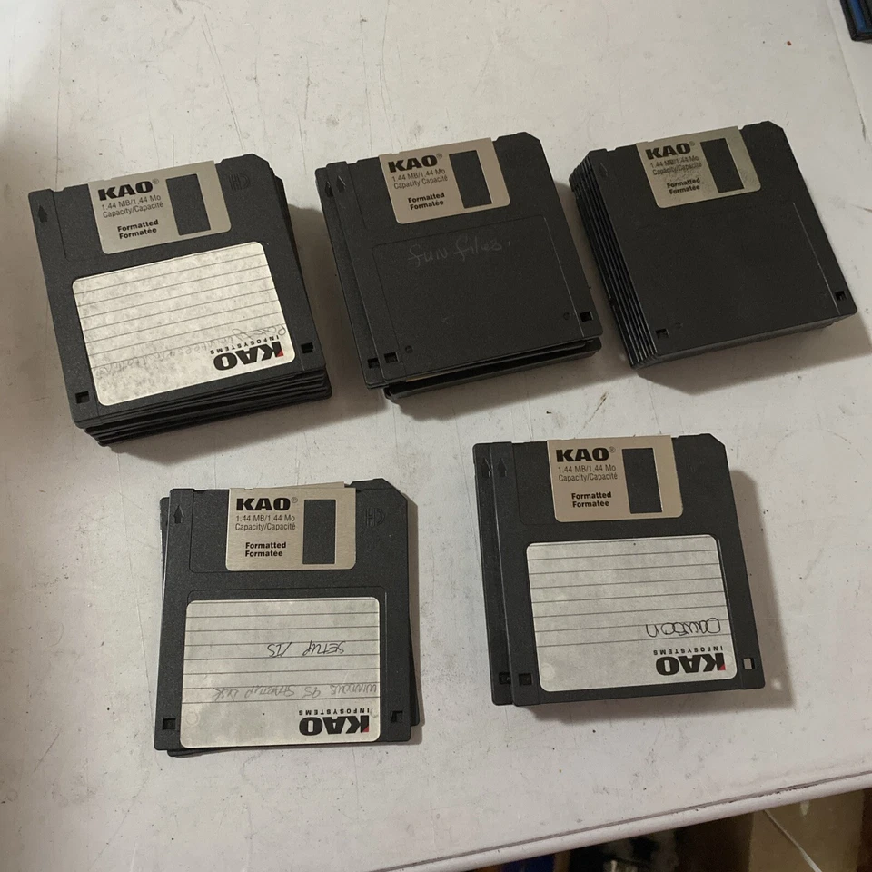 Lote de 42 Disquetes KAO 1,44 MB  Foto 1 de 4