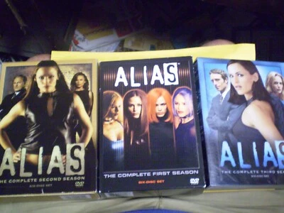 (3) Alias Season DVD Lot: Seasons 1, 2 & 3    w/Slipcovers    Jennifer Garner - Image 1 of 2