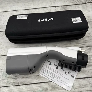 NEW KIA HYUNDAI GENESIS EV6 NIRO IONIQ 5 IONIQ 6 GV60 V2L ADAPTER 916B1-CV020HA - Picture 1 of 7