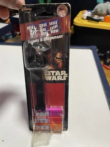 Star Wars Darth Vader Pez Dispenser & Candy 2013 Lucasfilm Disney Collectible - Picture 1 of 4