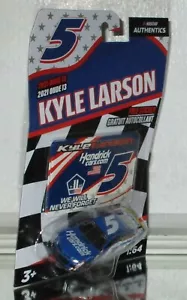 2021 KYLE LARSON #5 HENDRICKCARS NASCAR AUTHENTICS WAVE 13 1/64 CAR W/STICKER - Picture 1 of 3