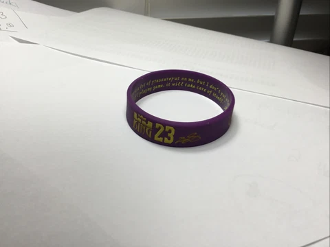 Los Angeles Lakers LeBron James Bracelet Wristband Silicone Basketball King 23 Cover