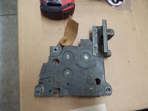 1949 1950 1951 Chevy RIGHT FRONT DOOR LATCH MECHANISM Original 4560814 - Picture 1 of 10