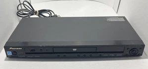 Pioneer DV-400V-K 1080p WMV/MP3 DVD Player Multi Format In Black W/O Remote - Picture 1 of 3