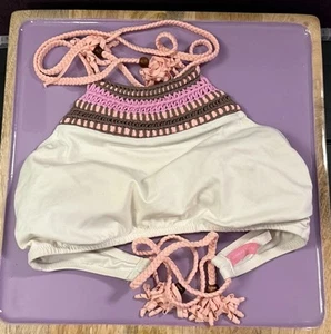Victoria Secret Crochet Bikini Swim Top Wm’s Sz L Braided Wood Beads White Peach - Picture 1 of 7