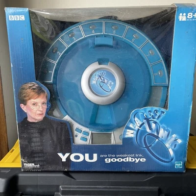 The Weakest Link BBC Hasbro Tiger Electronic Game 2001 Complete Tested Working - Image 1 of 2