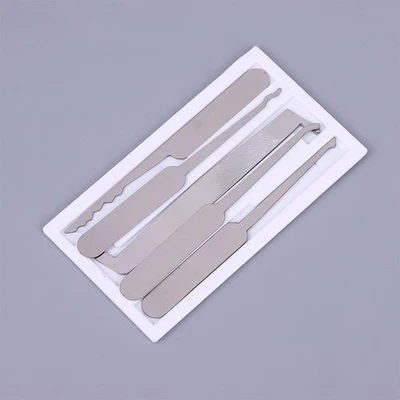 NEW Upgrade And Thicken Classic Portable Card Tool Box A Must-have Hand Tool - Image 1 of 4