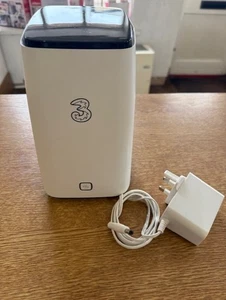 Three 5G WiFi Router - 4.7gbps - Unlocked - Afbeelding 1 van 2