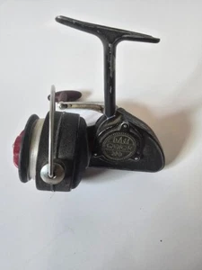 Vintage DAM Quick 220 Spinning Fishing Reel Made in West Germany - Picture 1 of 4