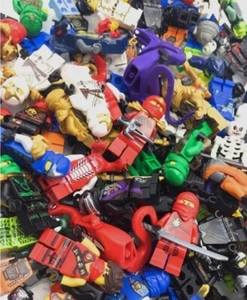 Lego Ninjago Mystery / Random Mini-figure & accessory Blind Bag 100% Genuine - Picture 1 of 1