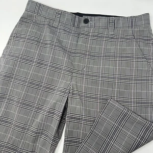 Travis Mathew Shorts Men 32 Gray Purple Plaid Chino Performance Casual Golf - Picture 1 of 7