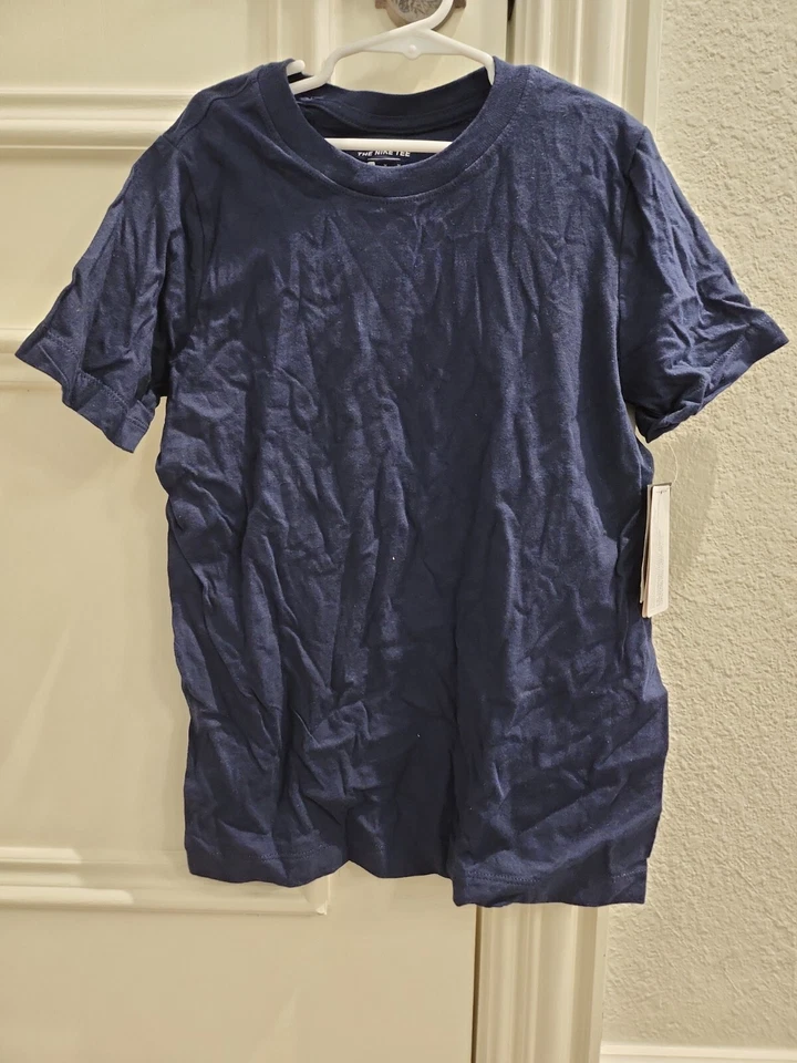 The Nike Tee Short Sleeve Training Shirt Boy's Medium Navy Blue Cj1781-419