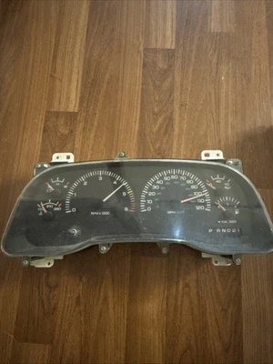🔥 Cuadro de instrumentos velocímetro 98 99 00 Dodge Dakota medidores de panel Foto 1 de 4