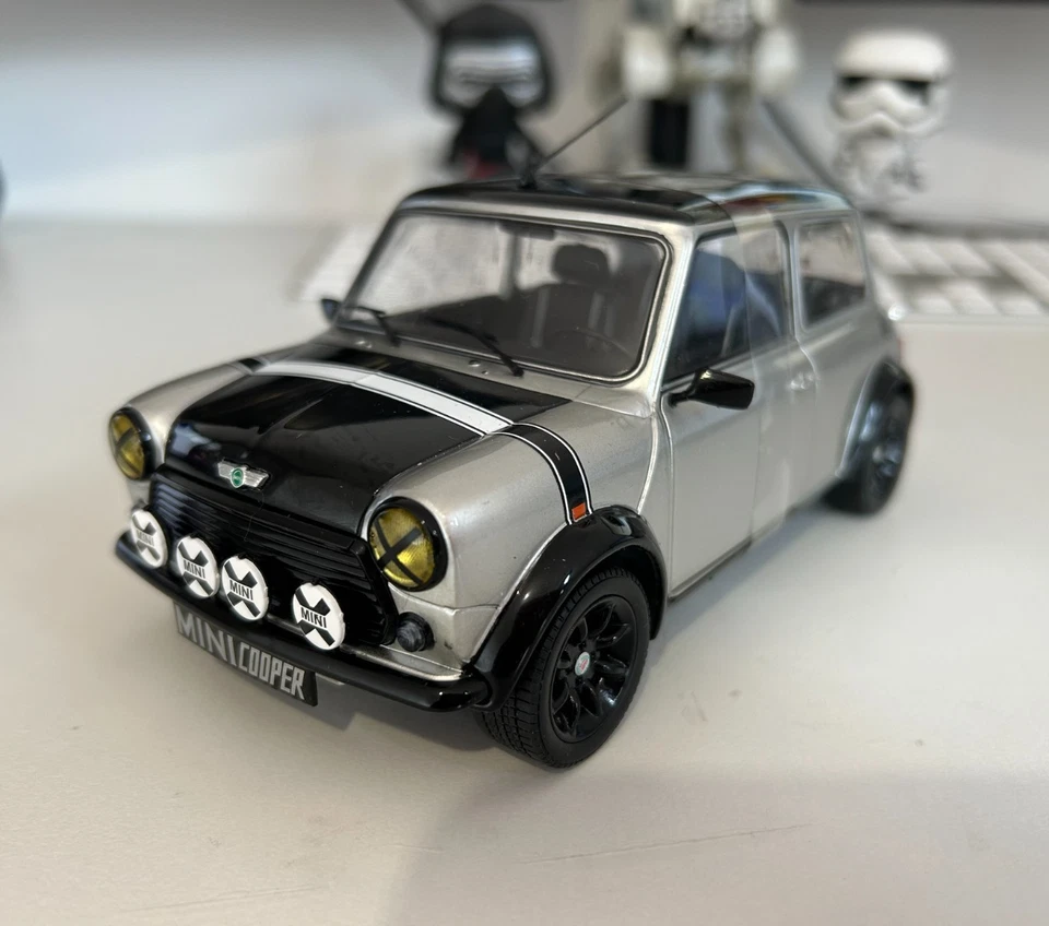 Mini Cooper Sport Solido 1:18 Diecast Model Car – Boxed, rare - Image 1 of 4