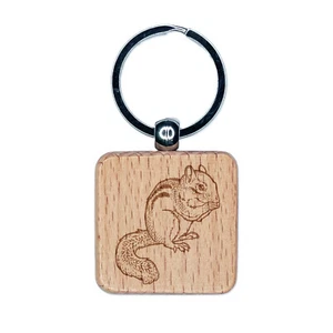 Knabbern Chipmunk graviert Holz Quadrat Schlüsselanhänger Etikett Charm - Bild 1 von 6