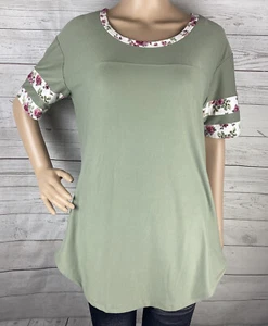 T-Shirt Ultra Flirt Large olivgrün rosa Blumenmuster Ringer Streifen extra weiches Oberteil - Bild 1 von 12