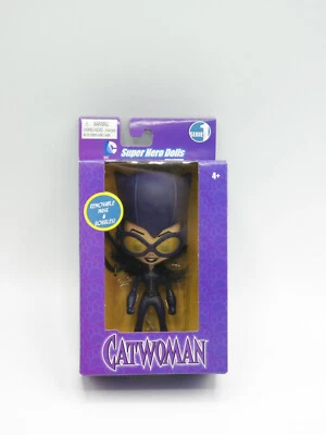 DC Comics Super Hero Dolls Serie 1 Catwoman Figura Muñeca 2013 NUEVO  Foto 1 de 4