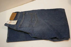 NEW Levi Signature Denim Jeans Mens 28x30 Athletic Fit Tapered Leg Brand New - Picture 1 of 3