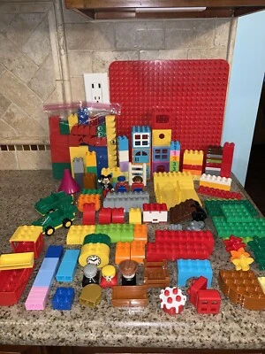 LEGO DUPLO LOT BOARD FIGURES WINDOWS FLOWERS MICKEY PRINCESS #0007 - Image 1 of 4