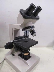 Nikon Alphaphot YS Microscopio binoculare con oculari e 4 obiettivi  - Foto 1 di 22