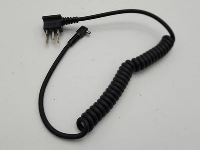 Sunpak 3-Prong HH PC Flash Sync Coiled Cord for 120J 555 & 622 Flash Units - 18" - Image 1 of 4