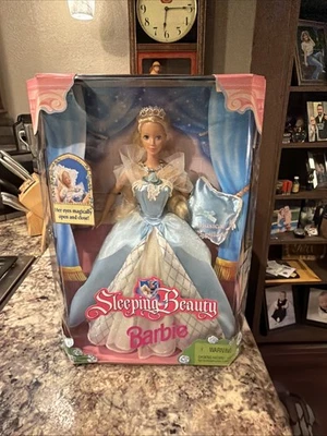 Спящая красавица Барби с волшебными глазами и музыкальной подушкой 1998 Mattel 20489 - Изображение 1 из 4