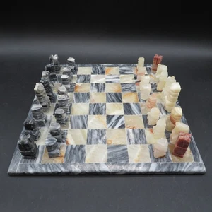 VTG 60s Marble Onyx Quartz Stone Carved 32pcs Chess Set w. 10.25" Marble Board - Picture 1 of 13