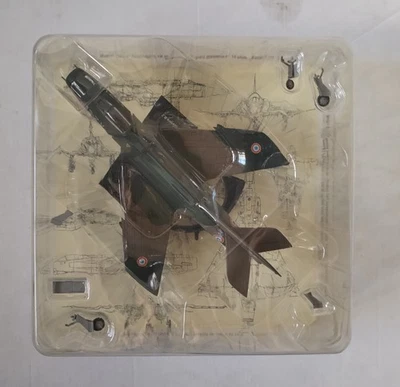 MODELO DE AVIÓN DE COMBATE FUNDIDO A PRESIÓN ASSAULT SUPER MYSTERE B.2 (FRANCIA) 1/72, ALTAYA Foto 1 de 4