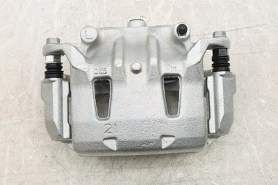 Pinza de freno de disco delantera izquierda OEM 410113LM1A nueva para Nissan NV200 2013-2020 Foto 1 de 4