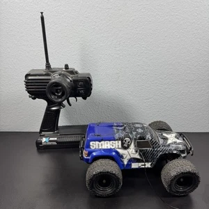 ECX RC Monster Truck SMASH 1/18 Scale With Transmitter - Picture 1 of 12