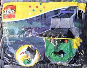 Lego Halloween Witch 40032 New Sealed Poly Bag 71pcs Set
