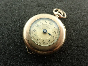 VINTAGE LADIES 24.4MM CRETETS WATCH CO POCKET WATCH BROOCH - RUNNING  - Picture 1 of 4