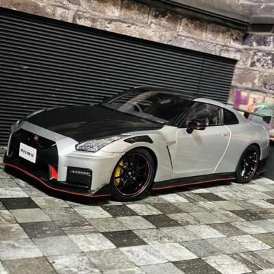AUTOart 1/18 Nissan GT-R NISMO Special Edition - Image 1 of 4