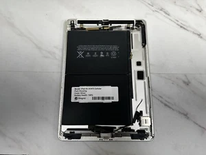 iPad Air 1ª Generación Celular A1475 Carcasa Marco de Repuesto Plateado 100% Salud - B - Imagen 1 de 6