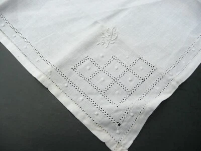 3 mouchoirs ancien en lin  brodé de jours de LYS  brodé L dans un angle XIX ème - Photo 1/4