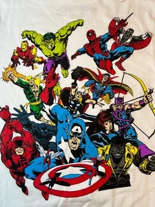 Marvel Comics Men's Officially Licensed Character Group Heroes Tee T-Shirt Small - Picture 1 of 6
