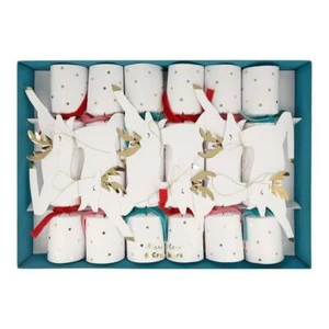 CHRISTMAS Leaping Reindeer Luxury Christmas Medium Crackers (6 Pack) - Picture 1 of 4
