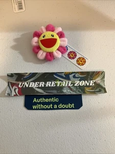Nuevo con etiquetas Auténtico Pin de Peluche Flor Takashi Murakami Rosa - Imagen 1 de 2