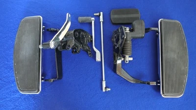 Genuine Harley Softail Springer Heritage BLACK Floorboard Mounts Controls 00-17 - Image 1 of 4