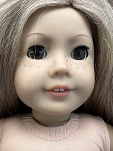 American Girl with freckles Nude - Picture 1 of 11