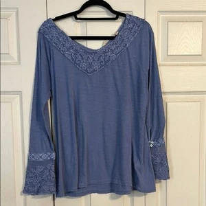 SOFT SURROUNDINGS Petite Large Blue Relaxed Long Sleeve Top Lace Neckline Cuffs - Picture 1 of 7
