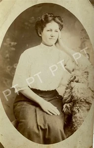 RPPC antike Postkarte hübsche Frau oder Mädchen Anfang 1900 schön oval - Bild 1 von 4