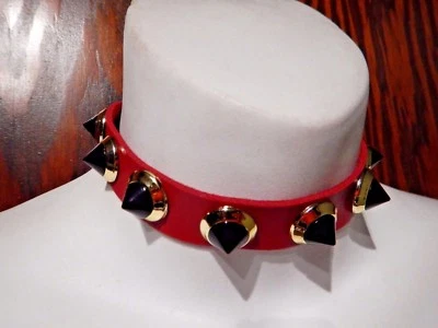 GARGANTILLA DE ESPIGA DE COLORES rojo/negro blanco/arco iris punk unicornio collar U6 Foto 1 de 2