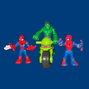 Figuras de motocicleta Playskool Marvel Super Hero Hulk Spider-Man Adventure Hero’s - Imagen 1 de 6